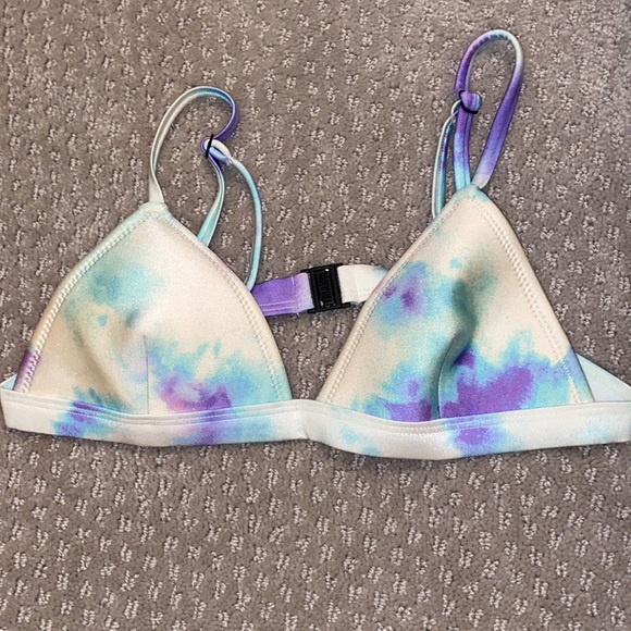 Triangl - Picture 3 of 3